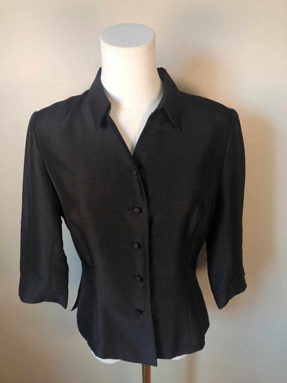 Papell Petites 8P Black 100% Silk Button Front Blazer Jacket - Shoulder Pads
